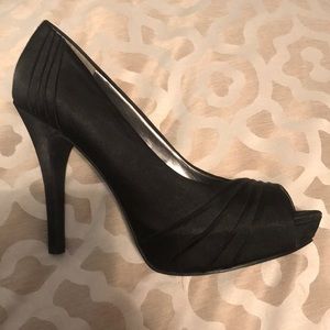 COPY - Worthington black peep toe heels